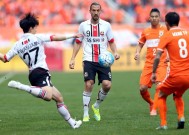 英雄联盟-里程碑夜埃因霍温远射贴柱，亚冠转会期刷纪录，目标明确，训练强度明显提升的简单介绍